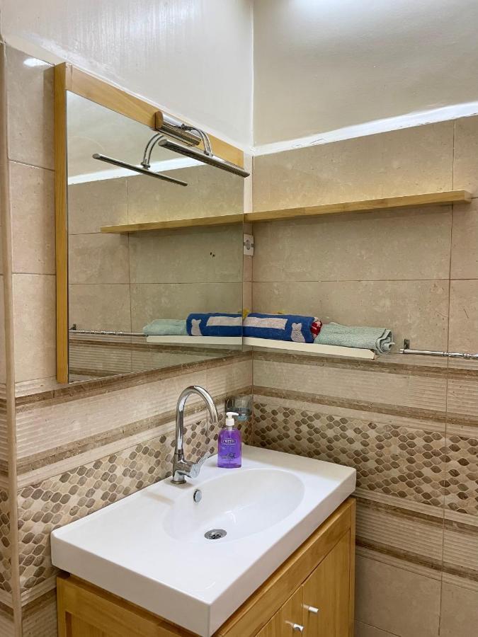 Appartement Dans Immeuble Haussmanien Algiers Exteriér fotografie
