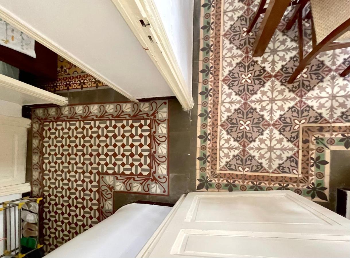 Appartement Dans Immeuble Haussmanien Algiers Exteriér fotografie