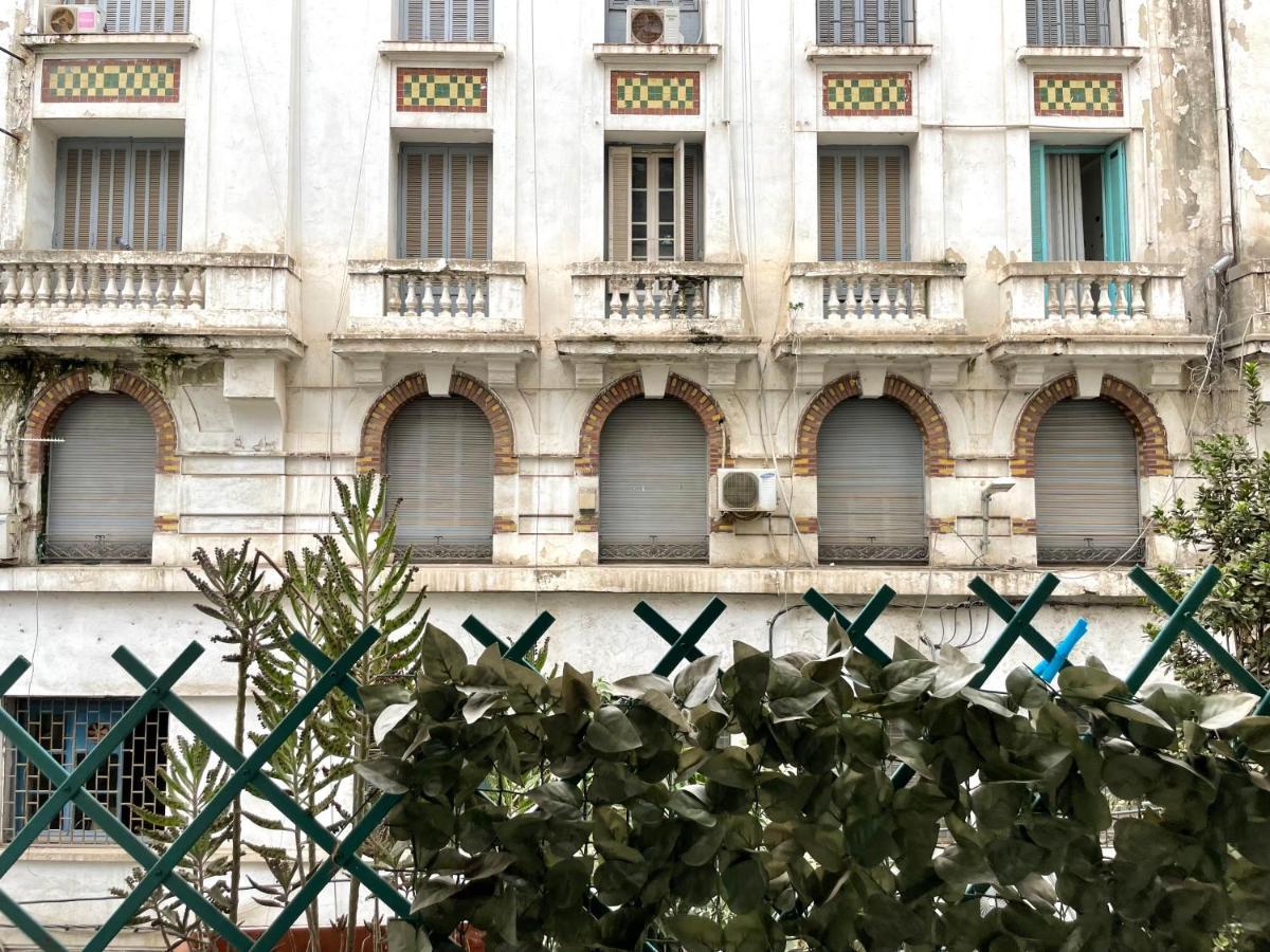 Appartement Dans Immeuble Haussmanien Algiers Exteriér fotografie