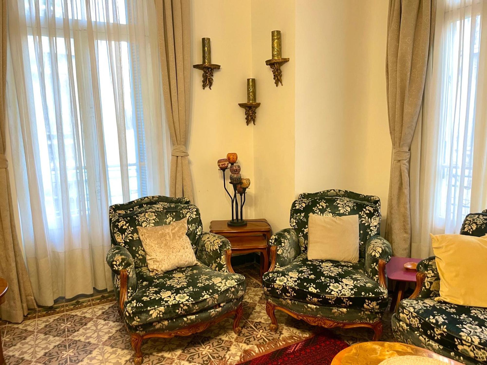 Appartement Dans Immeuble Haussmanien Algiers Exteriér fotografie